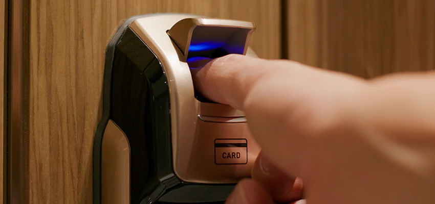 Fingerprint Door Locks Replacement in Olivehurst, CA